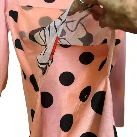 Minnie Mouse blouse - Picture 2 of 4